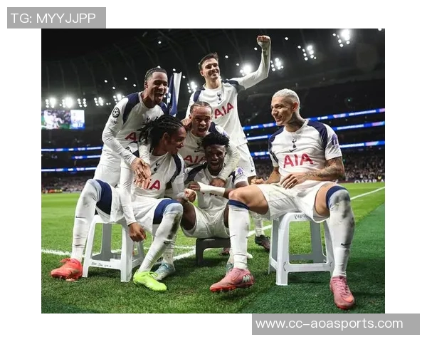 加纳主帅现场观战热刺却遭噩耗库杜斯19分钟伤退无缘非洲杯正赛